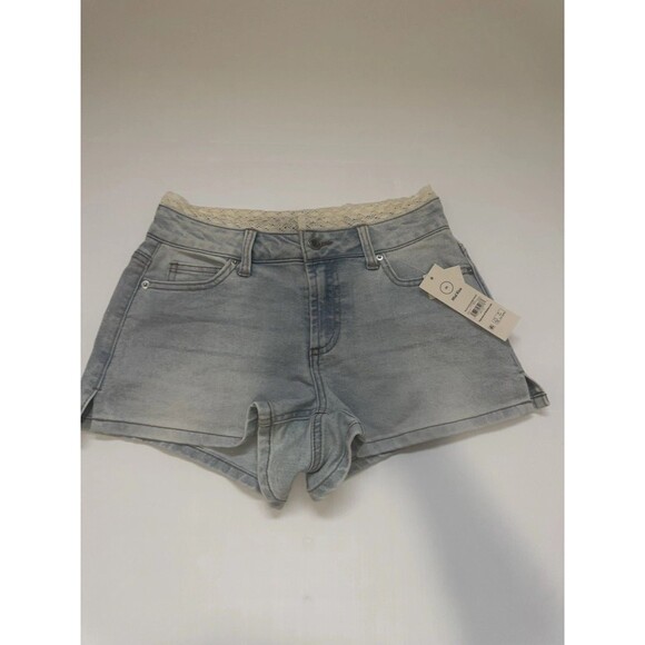 No Boundaries Pants - No Boundaries Women’s Mid Rise Denim Shorts Light Wash Size 00 New Tags